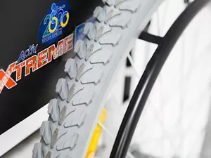 Silla de Ruedas Activ Xtreme BR con Freno Blanco Glaciar